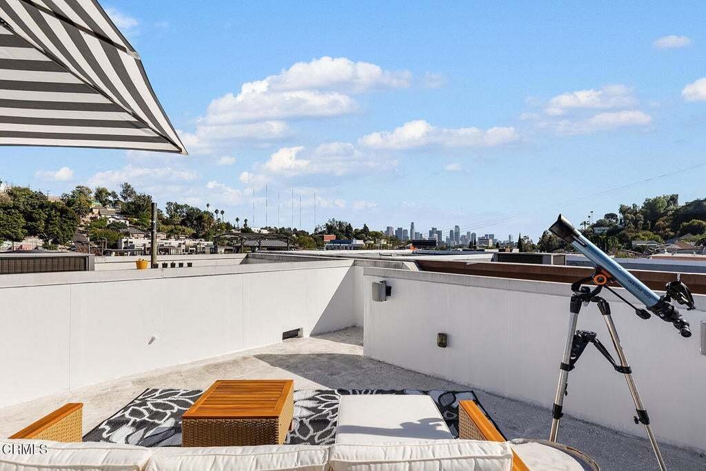 House in Los Angeles, California, United States 4 - 18774697