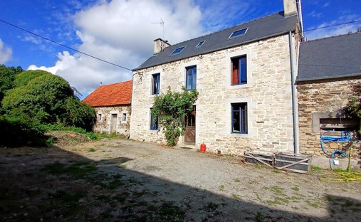 Maison à Plouégat-Guérand, Bretagne, France 1