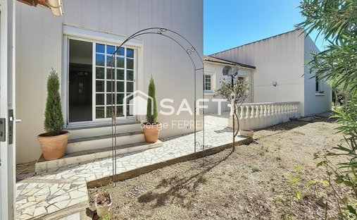 House in Espace Villeroy-Les Quilles, Sète, France 1