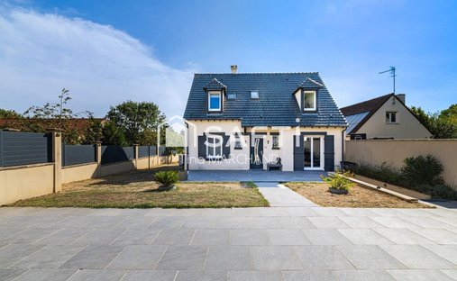 House in Centre Ville-Calais, Argenteuil, France 1