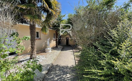 Casa en Est, Franqueville-Saint-Pierre, Francia 1