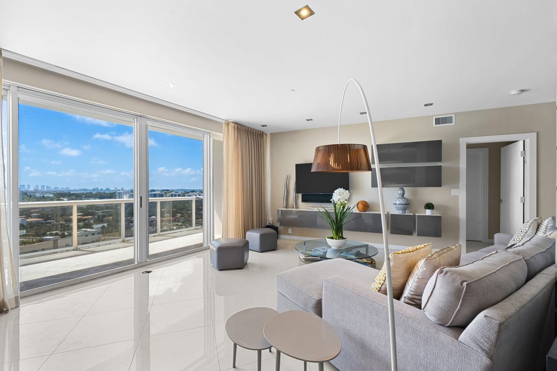 Condominio a Bal Harbour, Florida, Stati Uniti 2 - 18774632