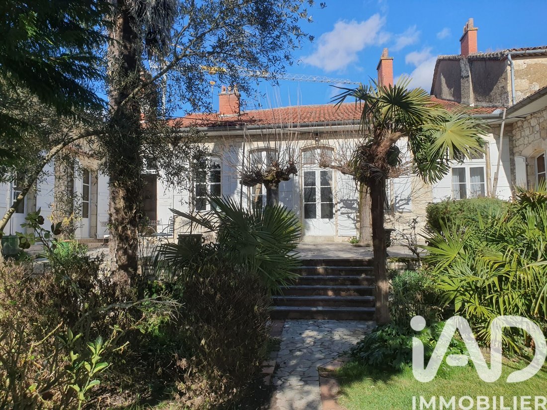 Casa en Lectoure, Occitania, Francia 1 - 18777144