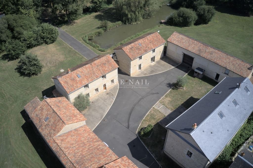 Altro a Sainte-Maure-de-Touraine, Centro-Val della Loira, Francia 2 - 14998793
