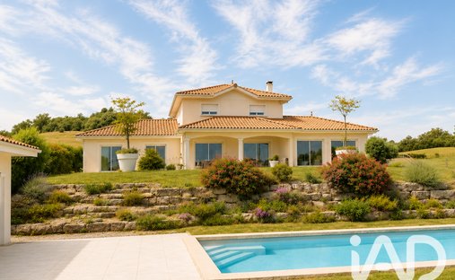 Casa en Chèzeneuve, Auvernia-Ródano-Alpes, Francia 1