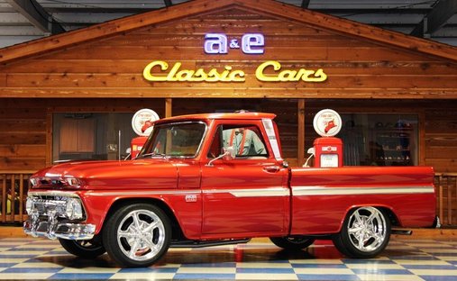 350 cui  Auto  P/B  P/S  A/C  Custom Interior  20" Billet Specialties wheels!!! in New braunfels, United States 1