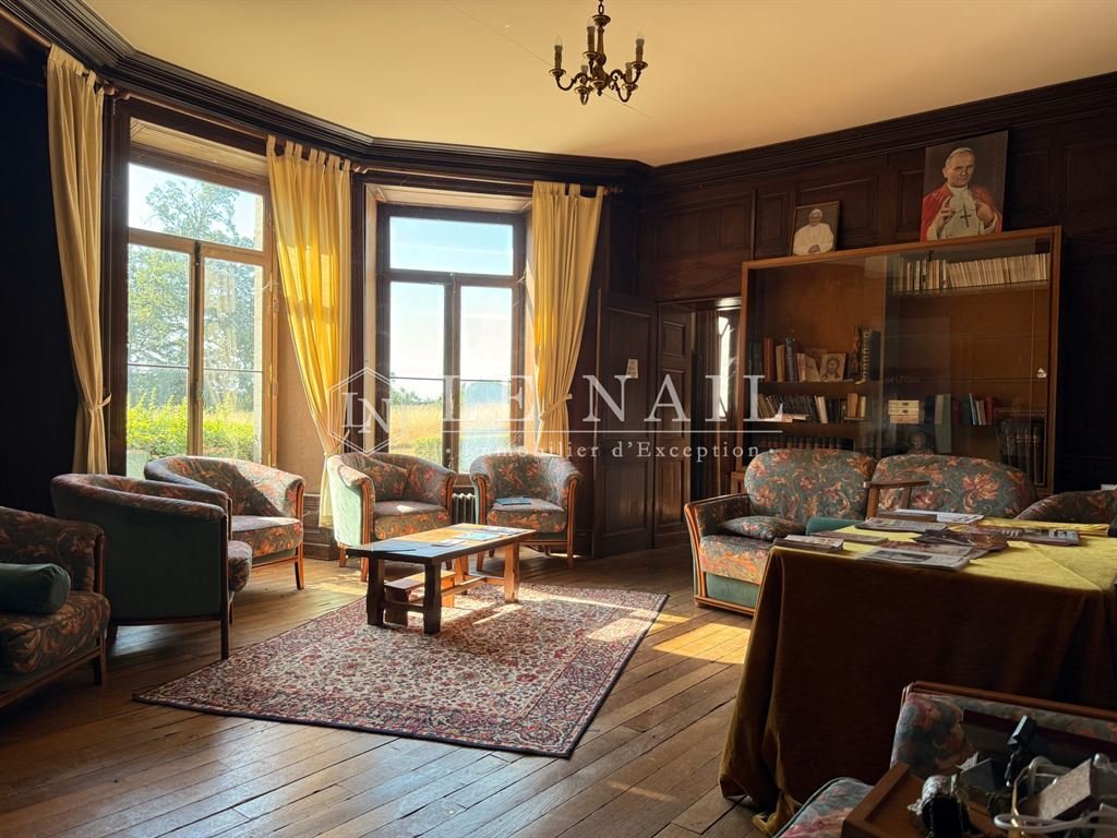 Château à Meslay-du-Maine, Pays de la Loire, France 5 - 18775092