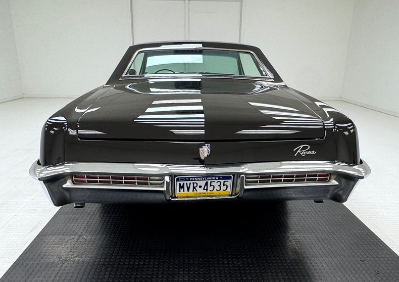 Coupe in Morgantown, United States 4 - 18774433