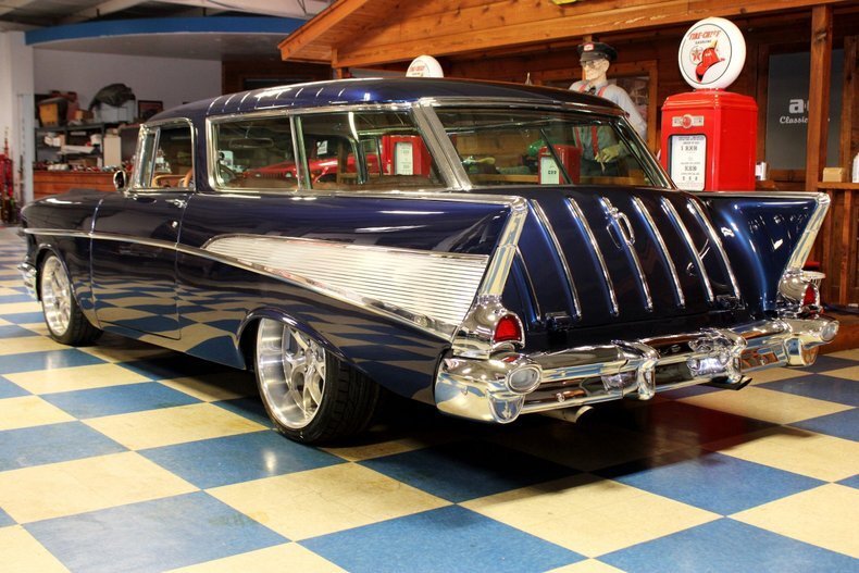 6.0L  Auto OD  4 Wilwood Discs  P/S  A/C  Leather Interior  Full Custom Build!!! in New Braunfels, United States 5 - 18774409