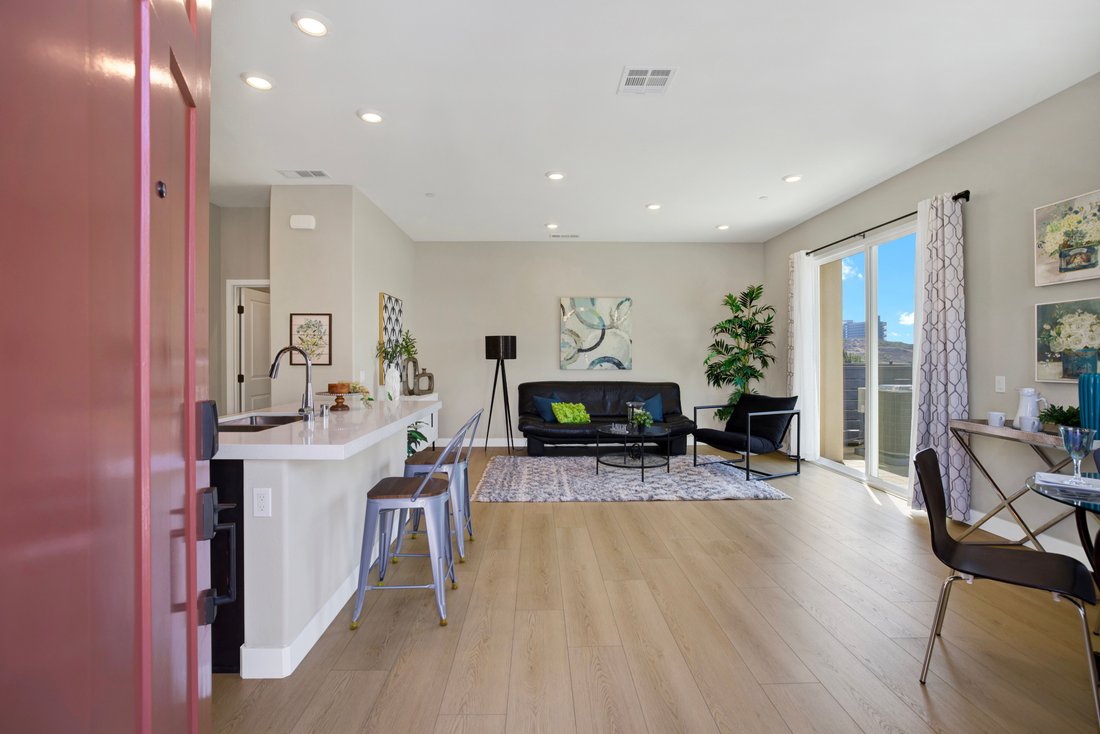 Townhouse en San Marcos, California, Estados Unidos 4 - 18774609