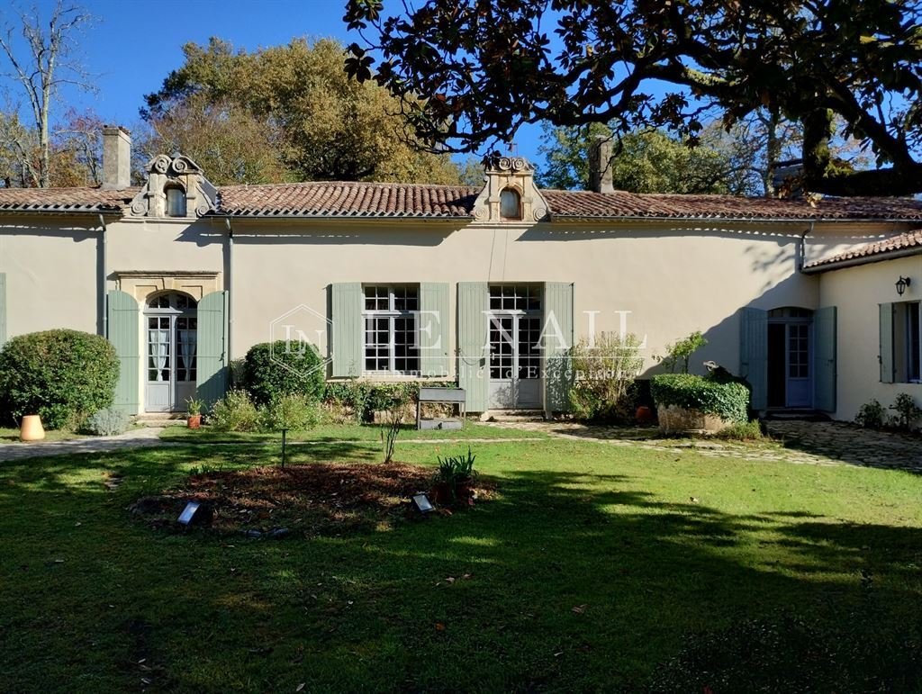 Domaine à Langoiran, Nouvelle-Aquitaine, France 3 - 15738684