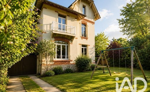 Maison à Le Parc, Saint-Maur-des-Fossés, France 1