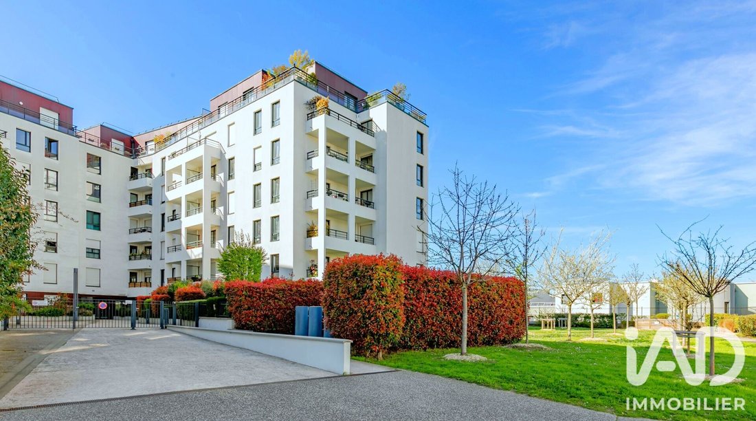Apartamento en Epinettes, Issy-les-Moulineaux, Francia 1 - 18777097