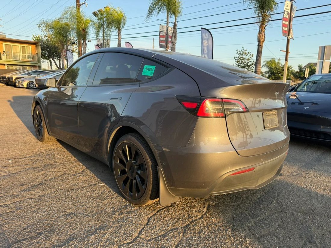 Suv in Azusa, CA, United States 4 - 18775452