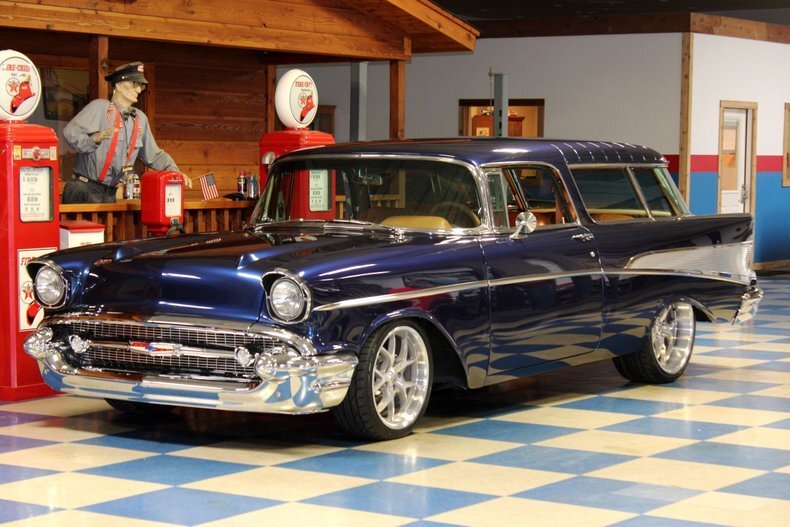 6.0L  Auto OD  4 Wilwood Discs  P/S  A/C  Leather Interior  Full Custom Build!!! in New Braunfels, United States 2 - 18774409