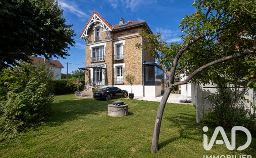 Haus in Les Jondelles, Roissy-en-Brie, Frankreich 1