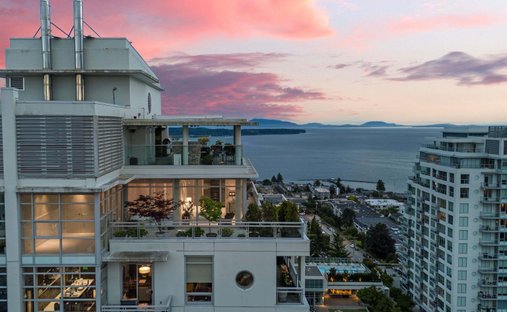 Condominio en White Rock, Columbia Británica, Canadá 1