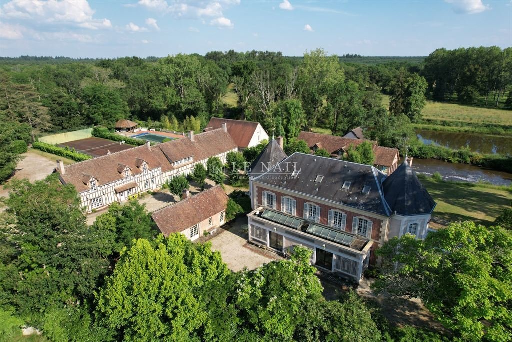Anwesen in Lamotte-Beuvron, Zentrum-Loiretal, Frankreich 1 - 13937608