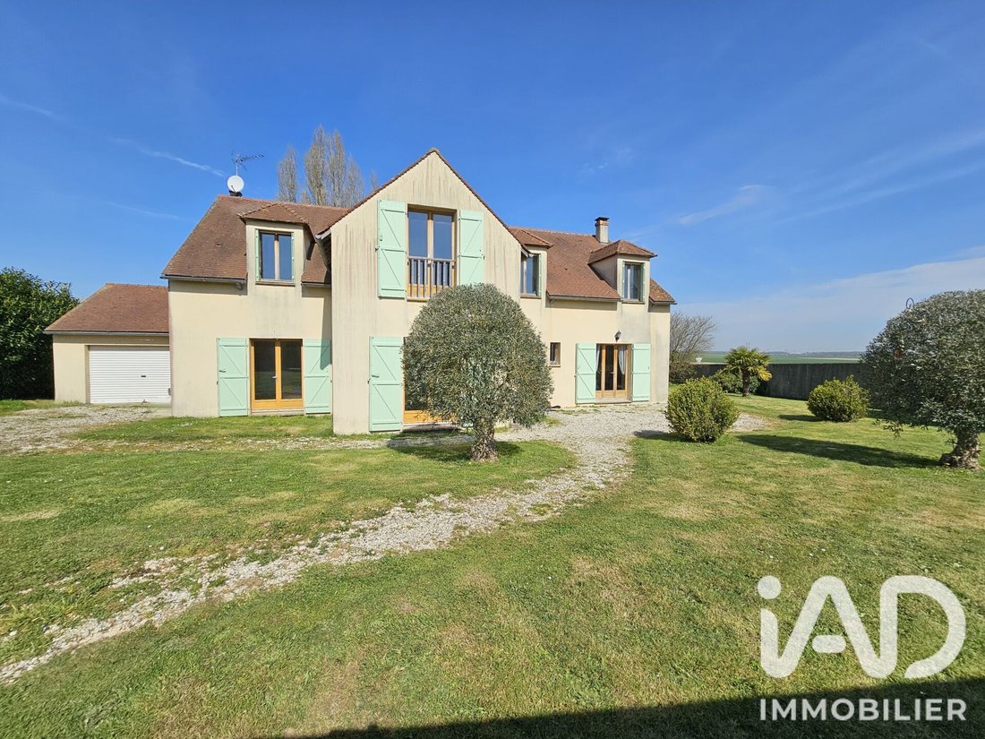 Haus in Thoiry, Île-de-France, Frankreich 1 - 18777039