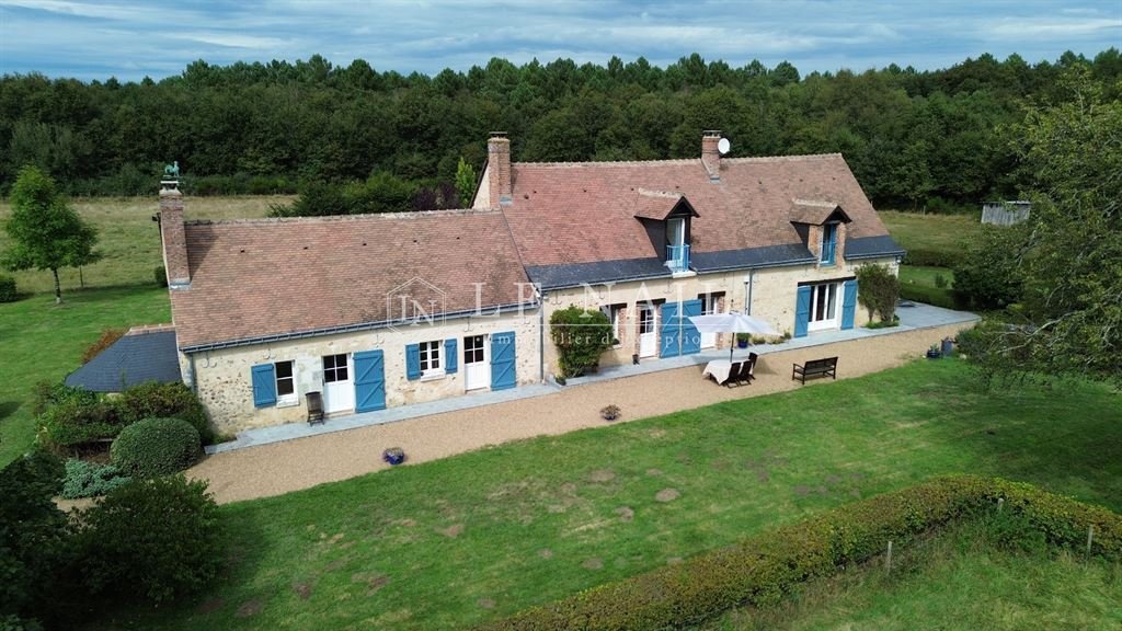 Anwesen in Sanitas-Rotonde, Tours, Frankreich 1 - 14713136