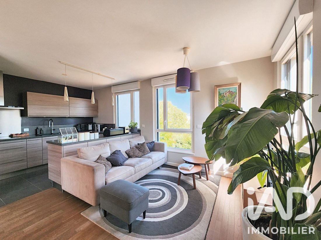 Apartment in Epinettes, Issy-les-Moulineaux, France 5 - 18777097