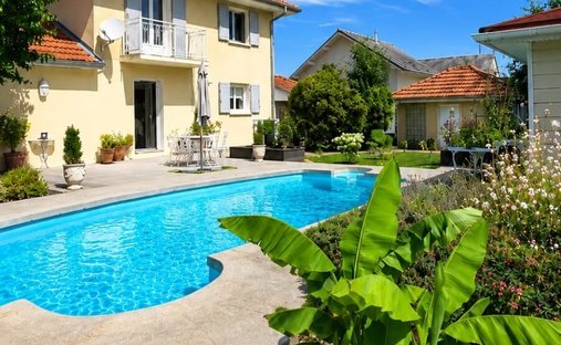 Casa en Centre Ouest, Saint-Pierre-en-Faucigny, Francia 1