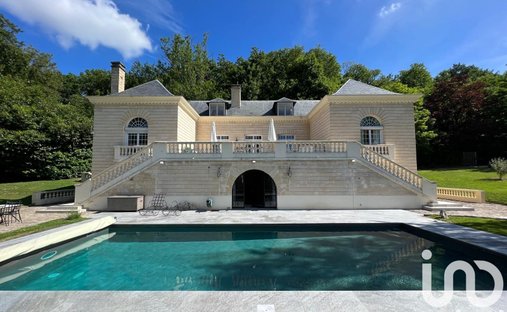 Casa a Haut Buc, Buc, Francia 1