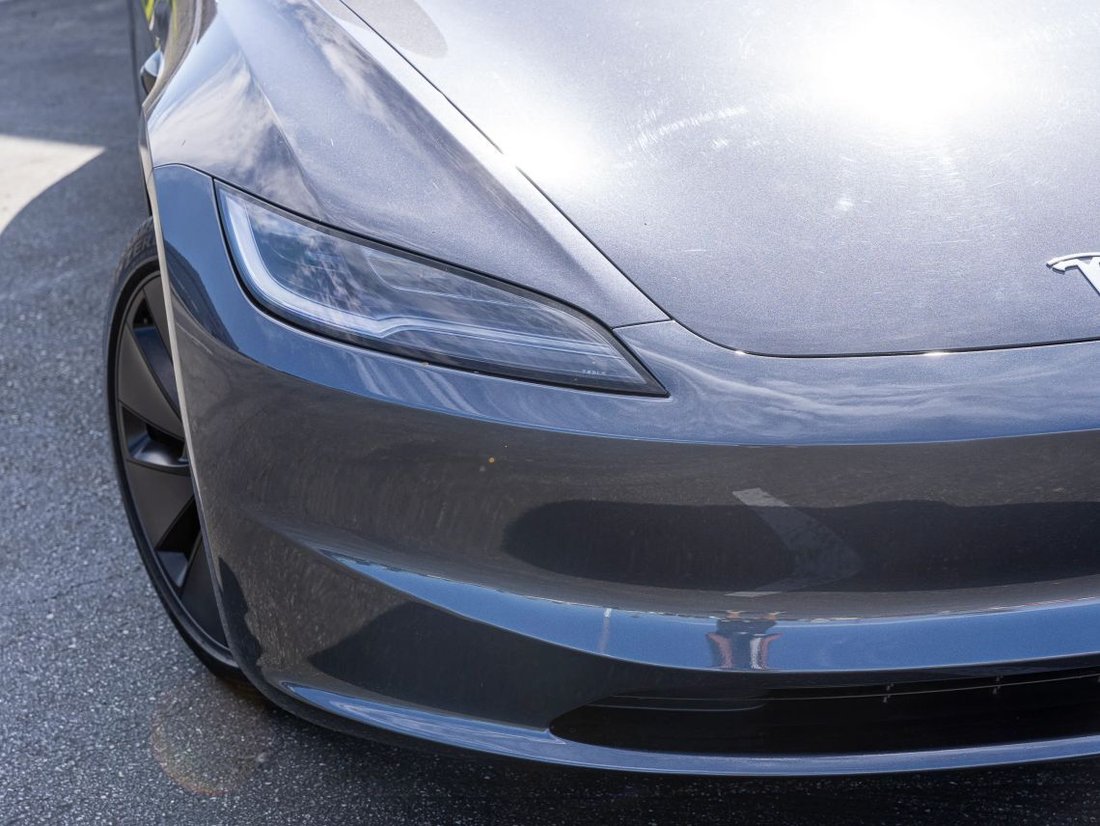Sedan in Azusa, CA, United States 2 - 18731335