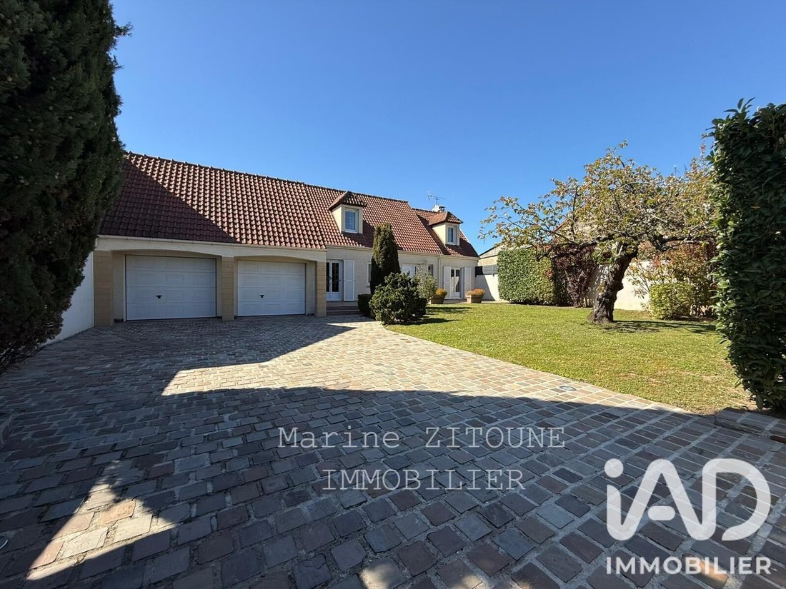 House in Longpont-sur-Orge, Ile-de-France, France 3 - 18777150