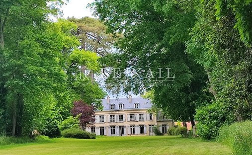 Finca en Haute Ville-Basse Ville, Chartres, Francia 1