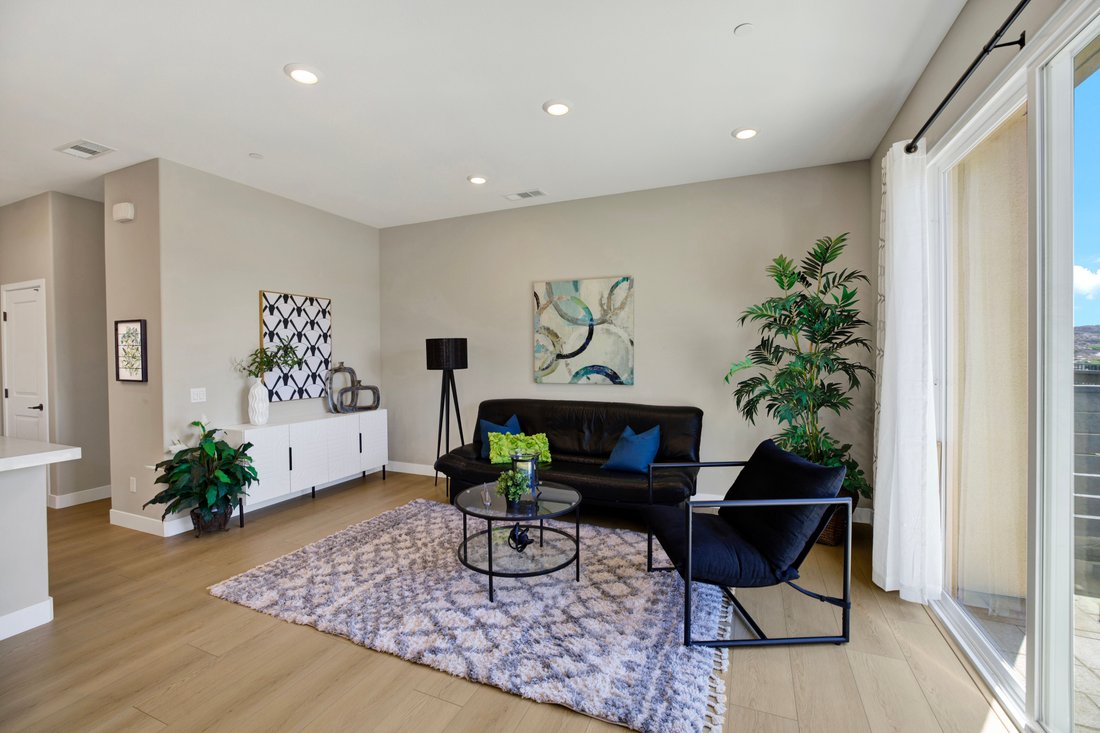 Townhouse en San Marcos, California, Estados Unidos 3 - 18774609