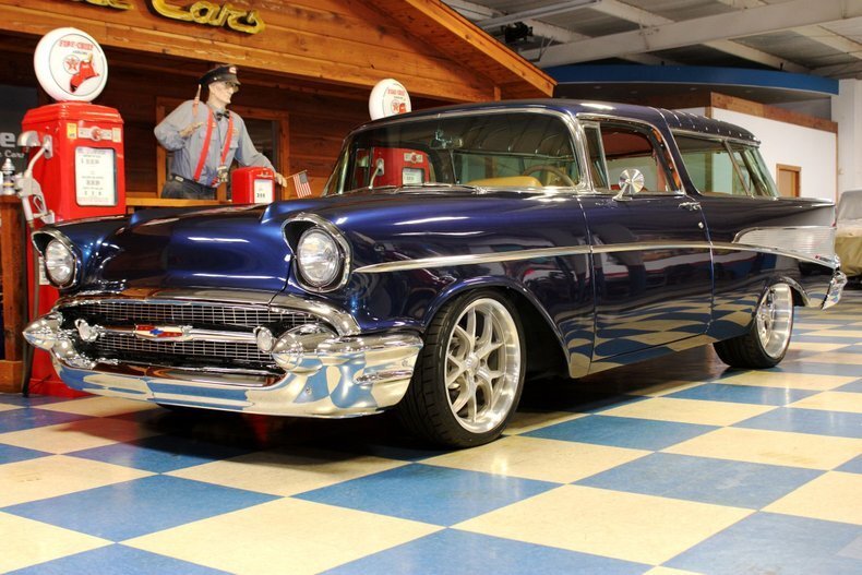 6.0L  Auto OD  4 Wilwood Discs  P/S  A/C  Leather Interior  Full Custom Build!!! in New Braunfels, United States 4 - 18774409