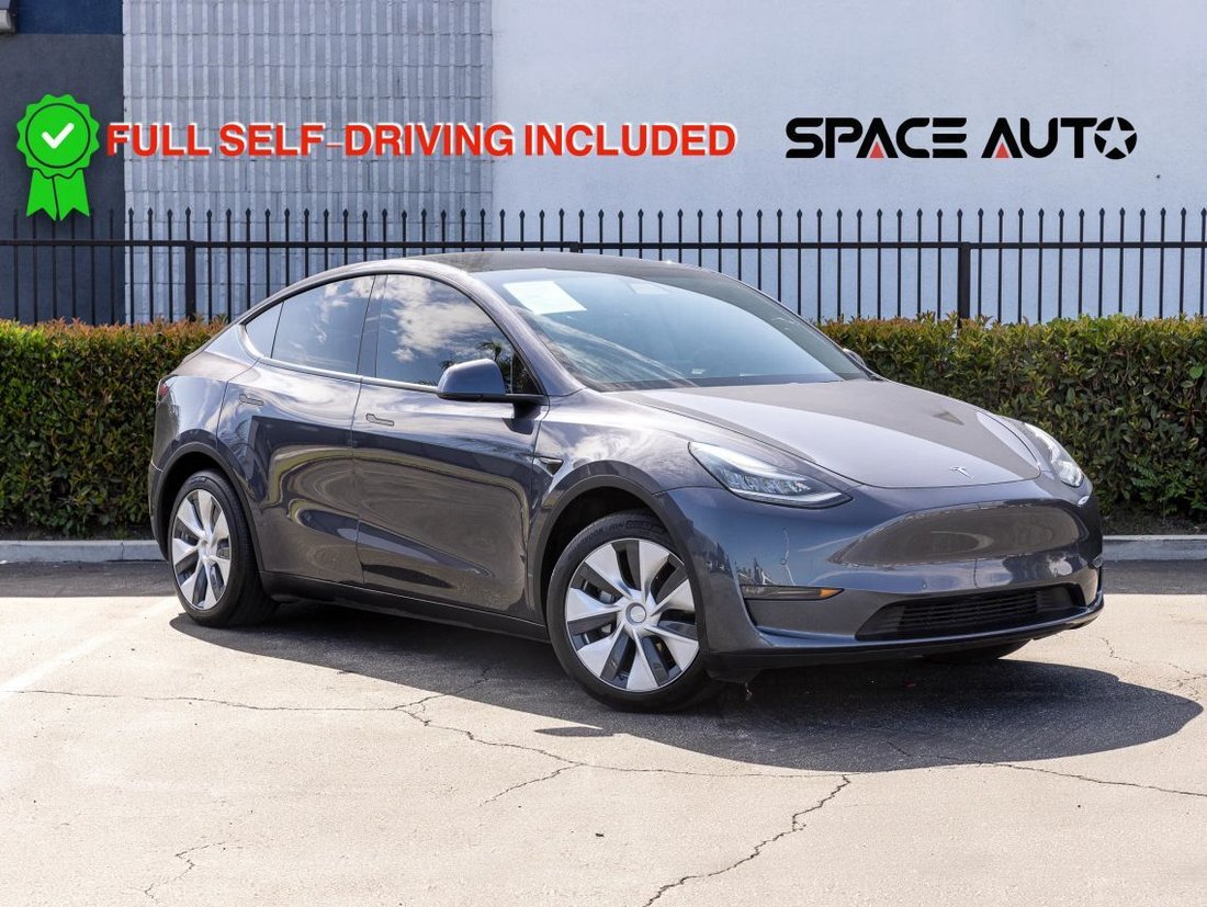 Suv in Azusa, CA, United States 1 - 18745449