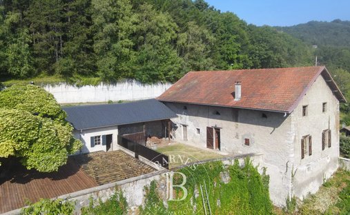 House in Chambery, Auvergne-Rhône-Alpes, France 1
