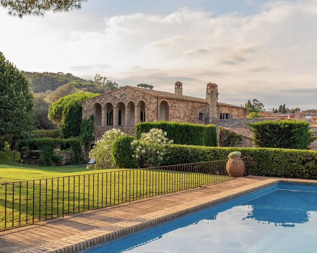 Casa di campagna a Mont-ras, Catalogna, Spagna 1 - 18352205