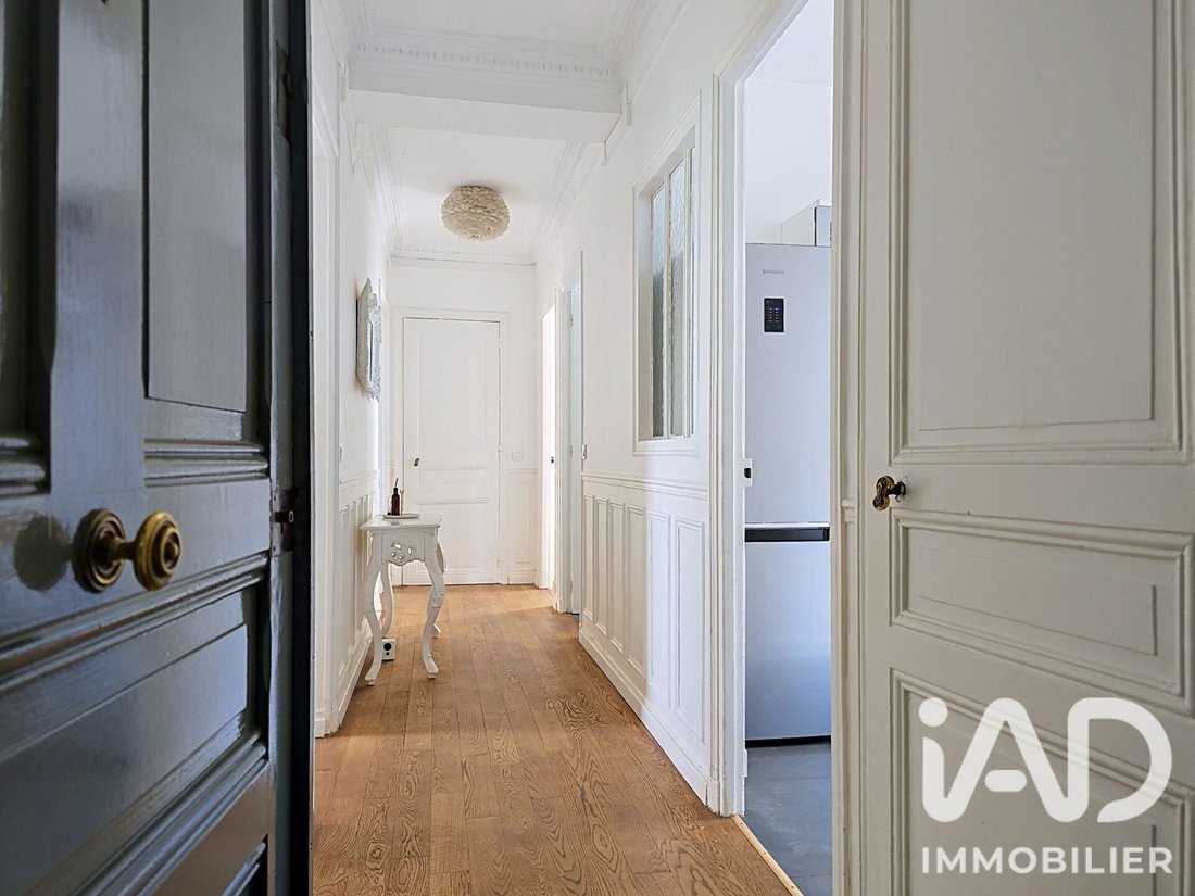 Apartment in Bécon, Courbevoie, France 2 - 18777135