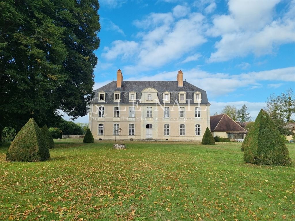 Schloss in Centre Ville Sud, La Flèche, Frankreich 2 - 16548624