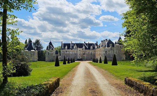 Castillo en Baugé, Baugé-en-Anjou, Francia 1