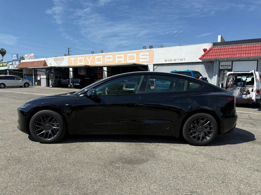 Sedan in Azusa, CA, United States 4 - 18775379