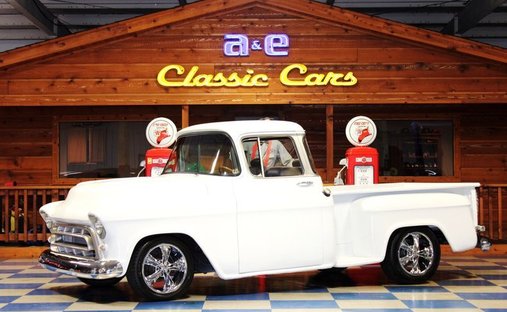 350 cui  Automatic  P/B  P/S  A/C  Dual Exhaust  VDO gauges  Foose wheels!!! in New braunfels, United States 1