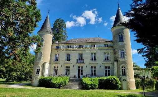 Schloss in Châtellerault, Neu-Aquitanien, Frankreich 1