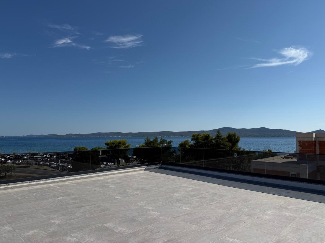 Apartment in Mjesni odbor Vostarnica, Zadar, Zadar County 1 - 14874849