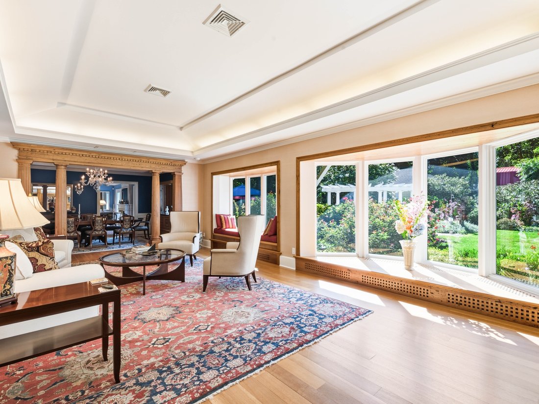 Casa en Port Washington, Nueva York, Estados Unidos 4 - 18716307