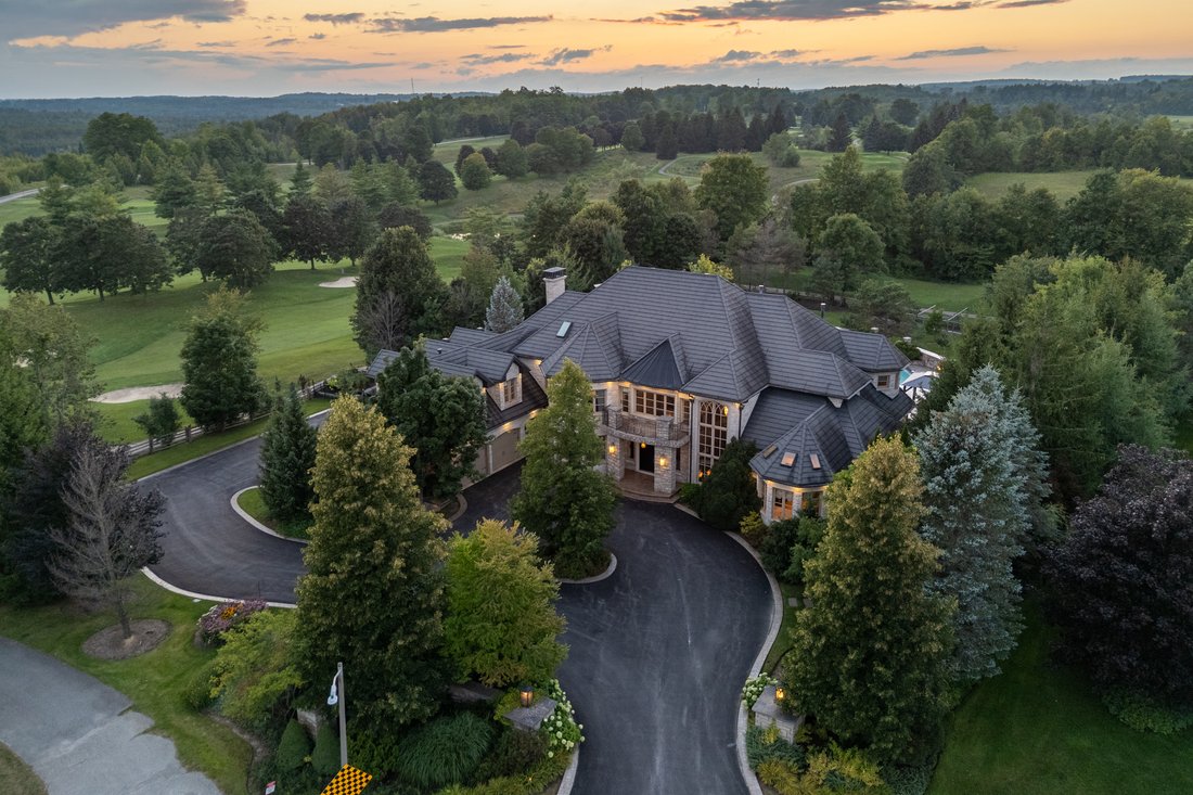 Estate in Halton Hills, Ontario, Canada 3 - 18775809