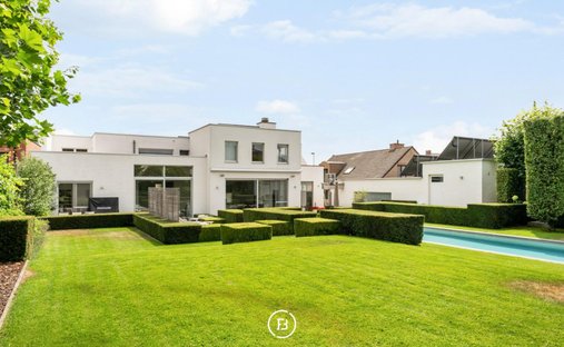 House in Herzele, Flanders, Belgium 1