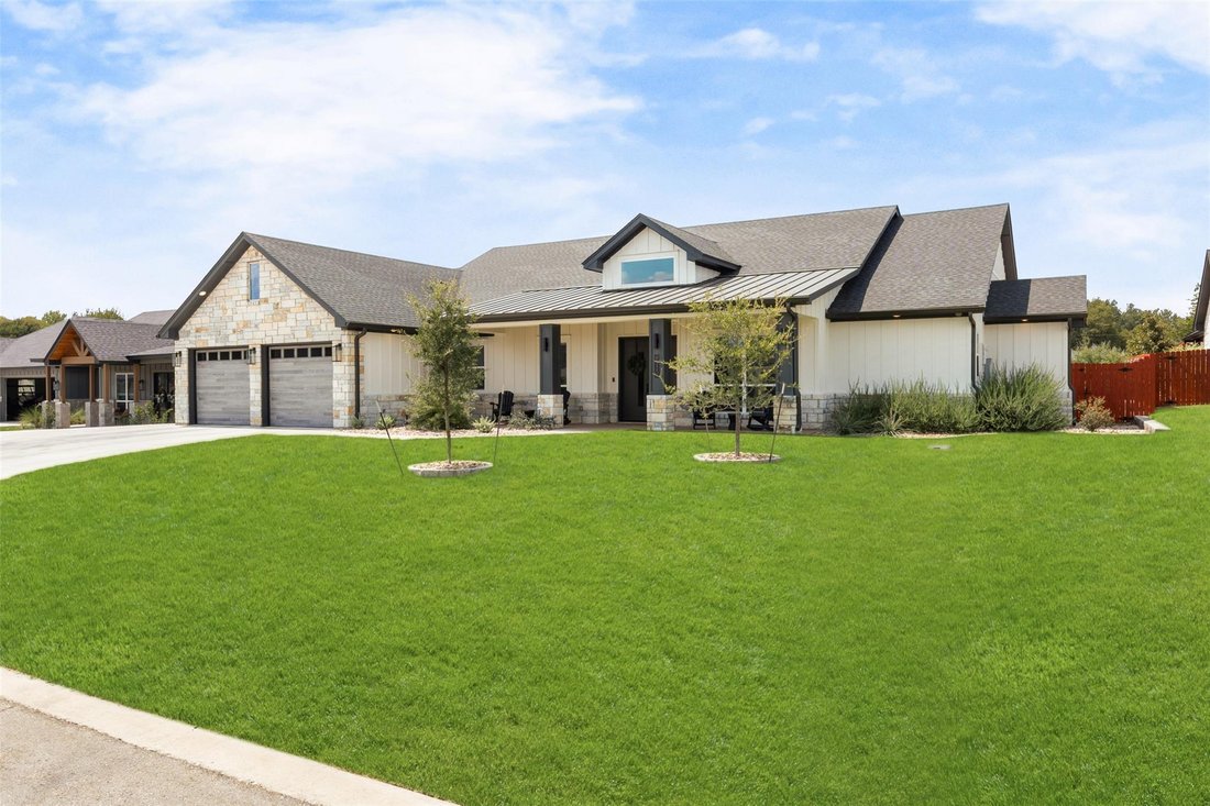 House in Salado, Texas, United States 2 - 18776132