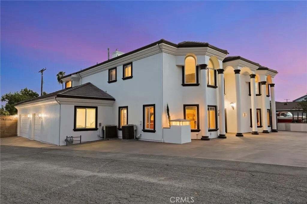 House in Upland, California, United States 5 - 18779504