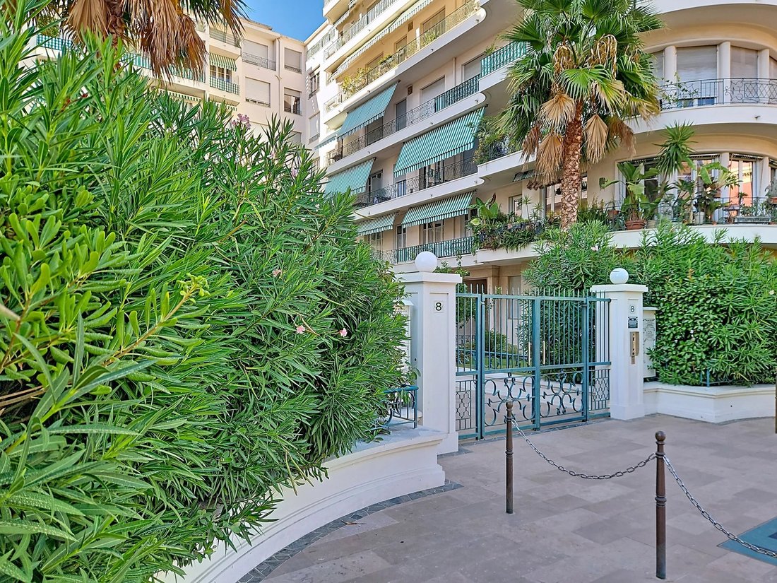 Apartamento en Niza, Provenza-Alpes-Costa Azul, Francia 1 - 18777300