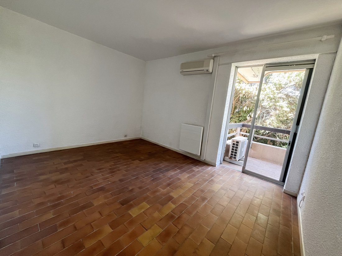 Appartamento a Zone Est Diffuse, San Tropez, Francia 5 - 18407817