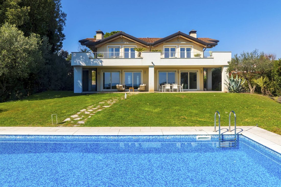 House in Soiano del Lago, Lombardy, Italy 1 - 17470293
